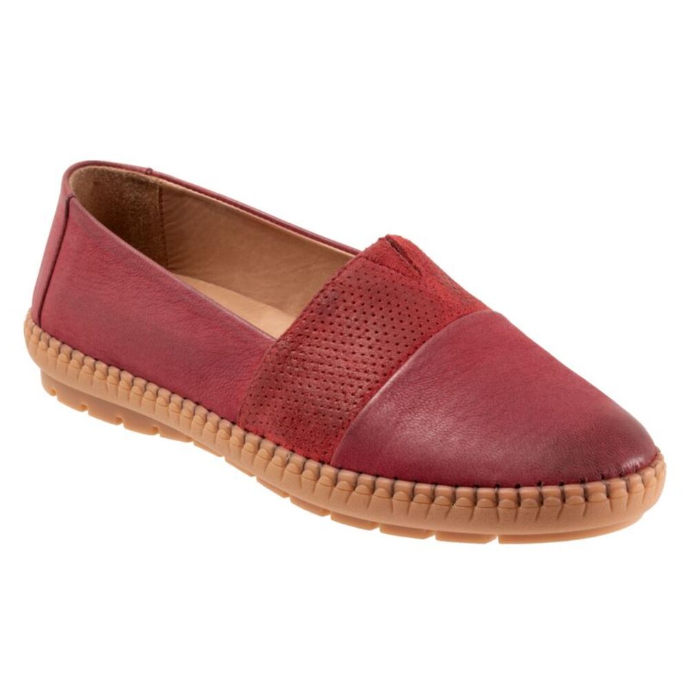 Trotters Womens Ruby Red Shoes (NWT) - Picture 2 of 7